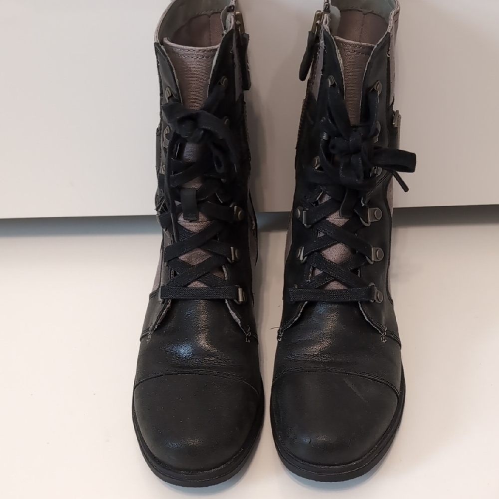 Sorel Black and Gray Major Carly Lace-Up Major Boots Size 9 - Picture 4 of 9